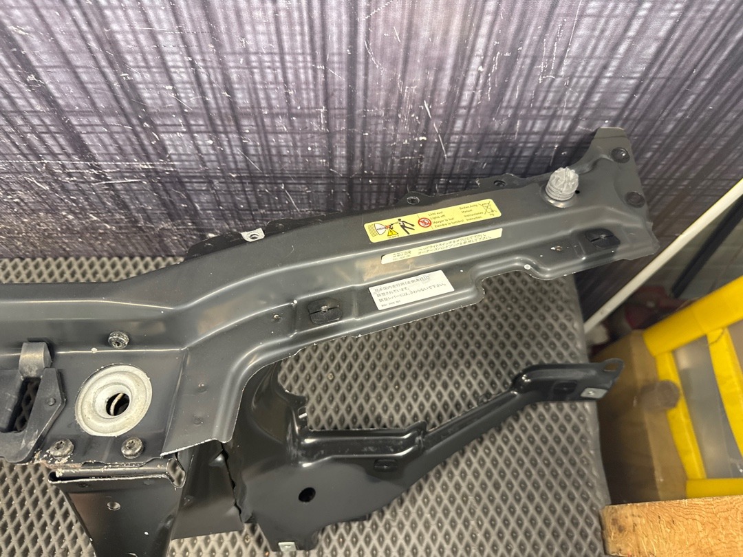 Рамка радиатора, 6740 рублей, Красноярск