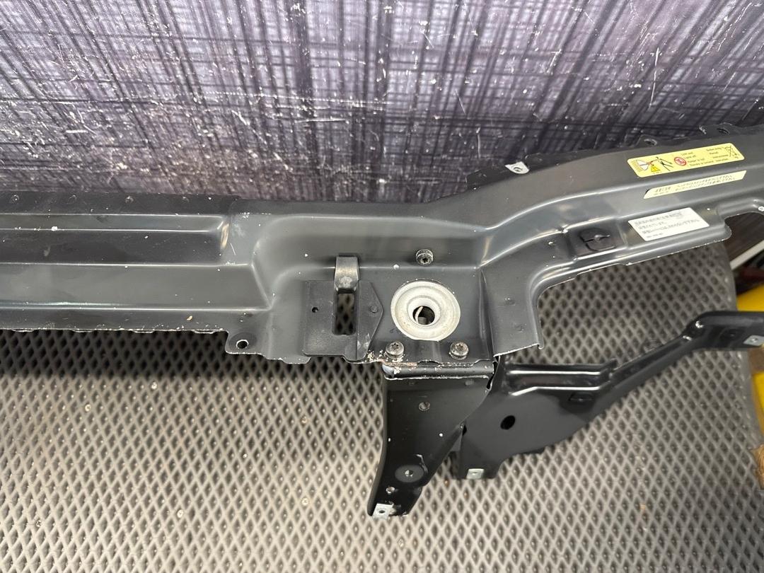 Рамка радиатора, 6740 рублей, Красноярск