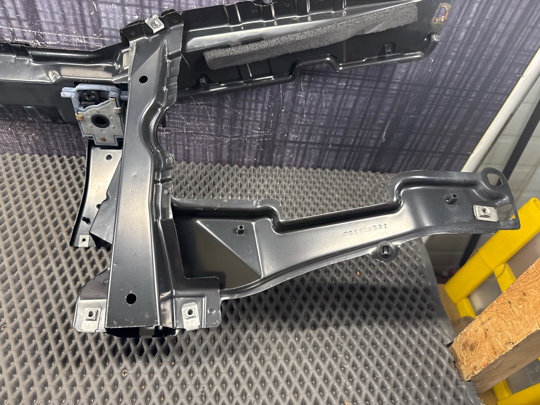 Рамка радиатора, 6740 рублей, Красноярск