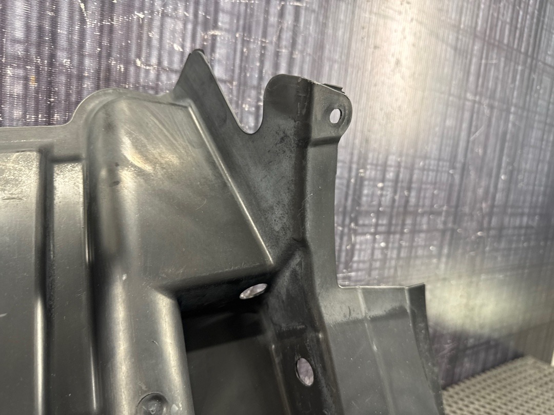 Подкрылок, 1320 рублей, Красноярск