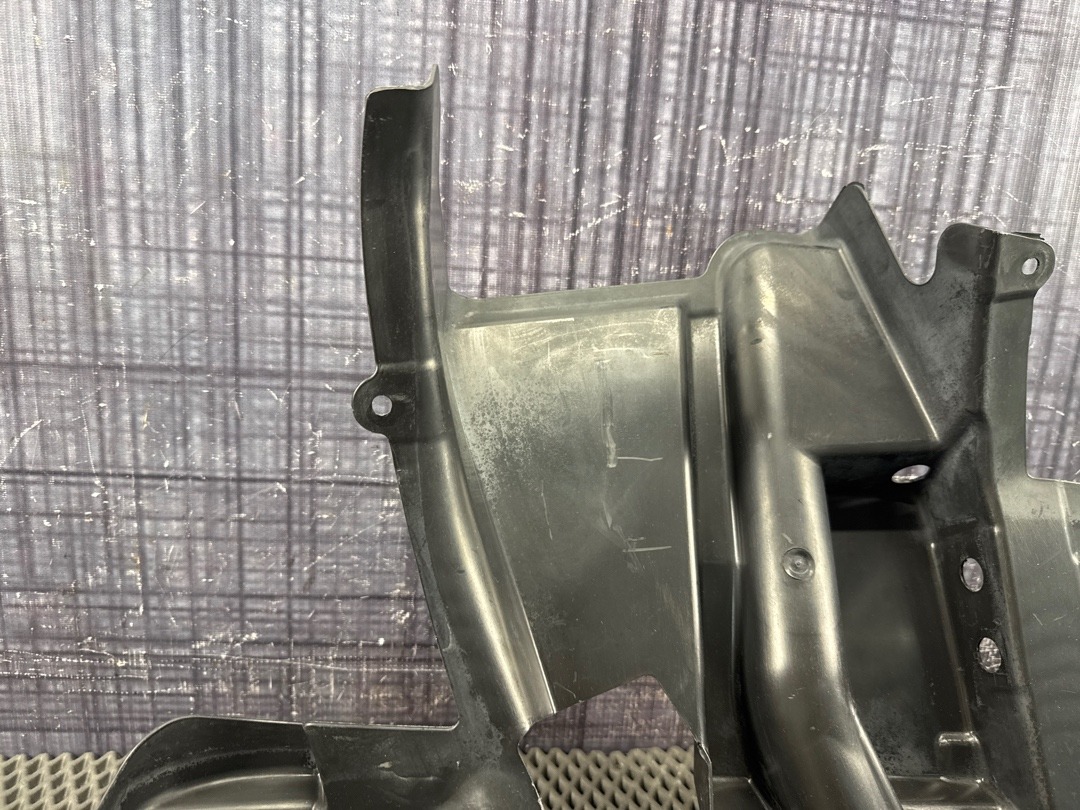 Подкрылок, 1320 рублей, Красноярск