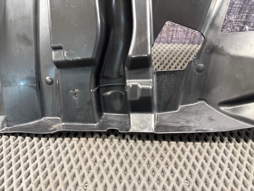 Подкрылок, 1320 рублей, Красноярск