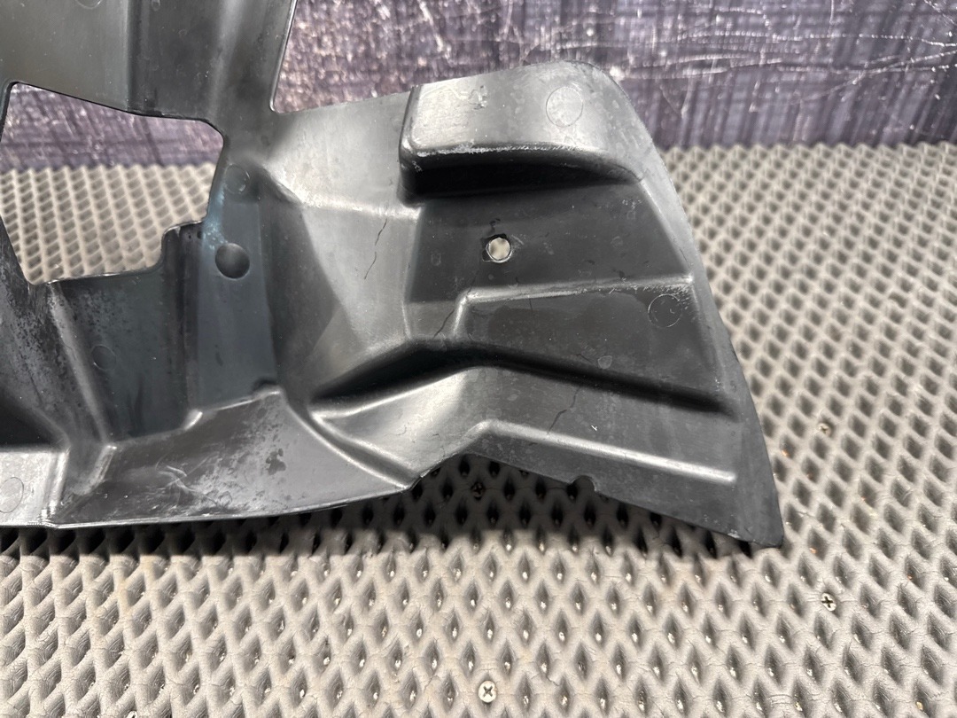 Подкрылок, 1320 рублей, Красноярск