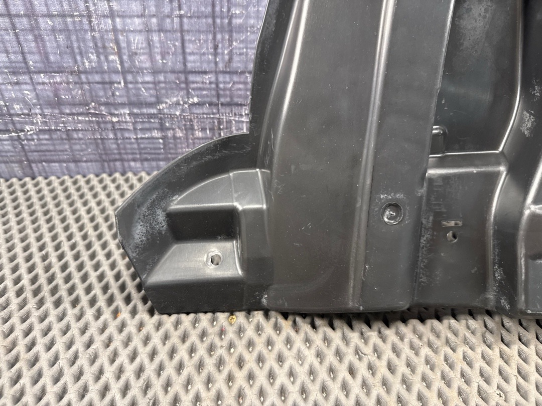 Подкрылок, 1320 рублей, Красноярск