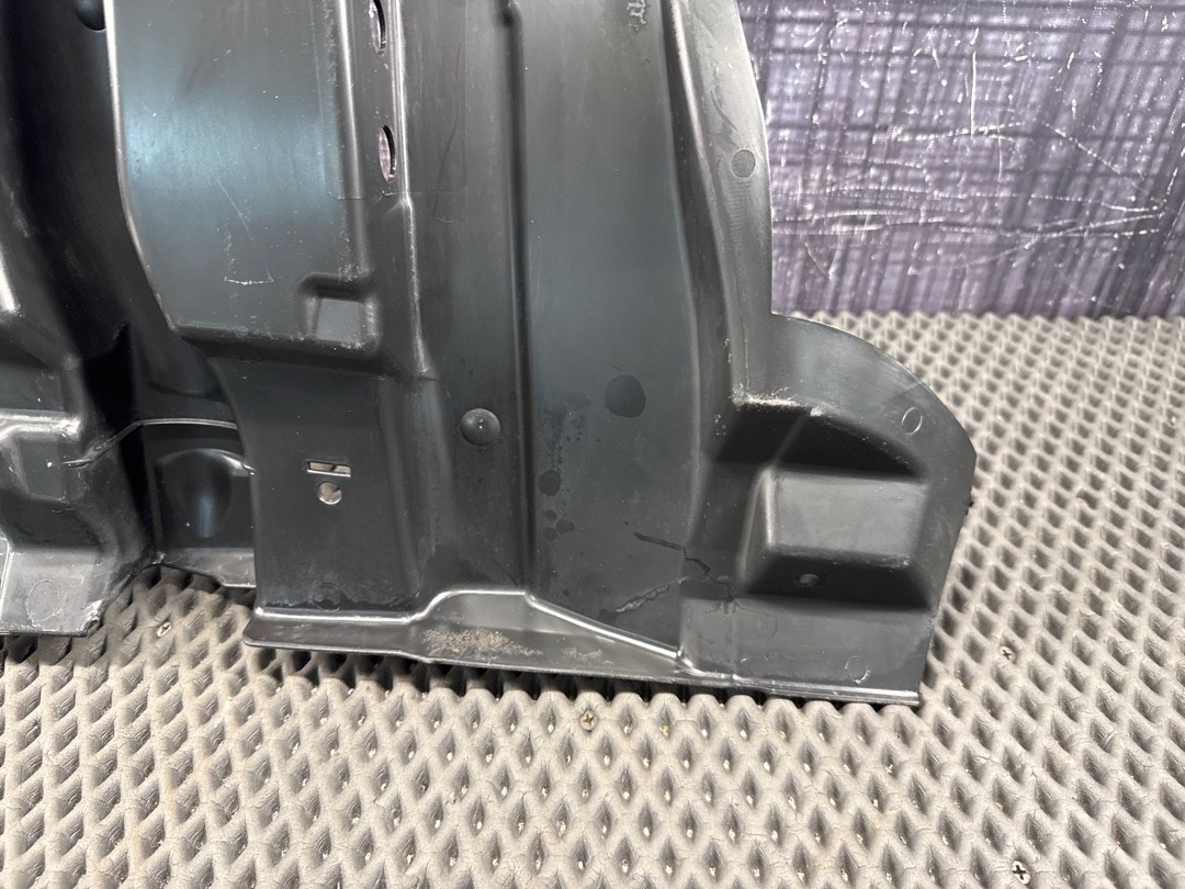 Подкрылок, 1320 рублей, Красноярск