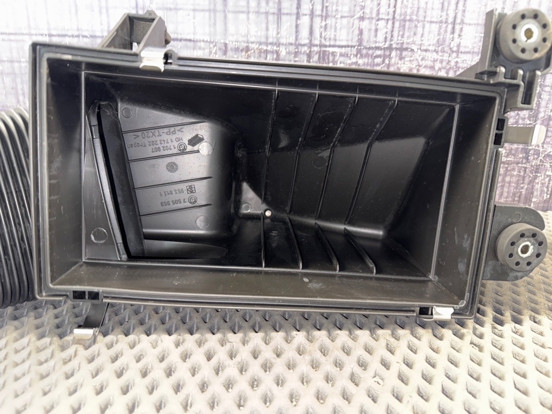 Корпус воздушного фильтра, 3760 рублей, Красноярск