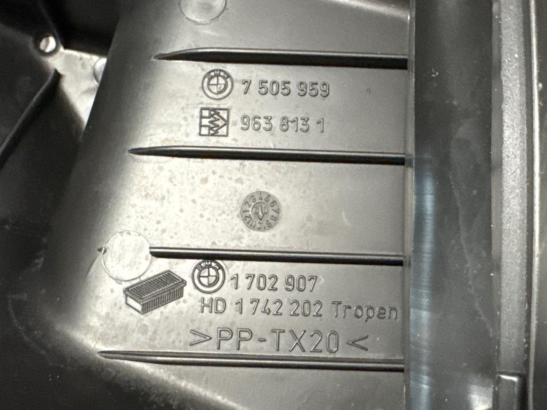 Корпус воздушного фильтра, 3760 рублей, Красноярск