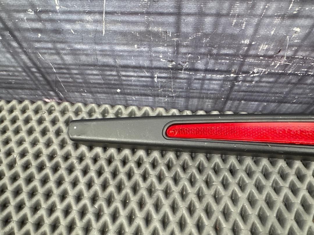 Пластик крышки багажника, 1140 рублей, Красноярск