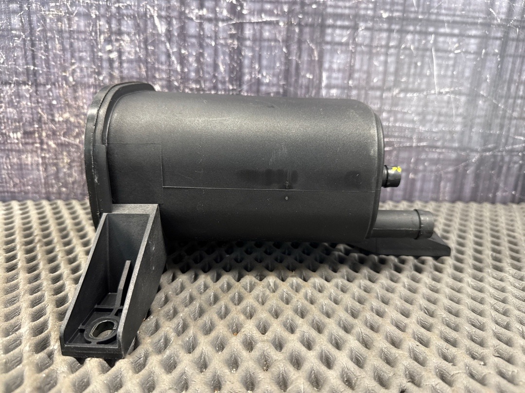 Адсорбер (фильтр паров топлива), 1960 рублей, Красноярск