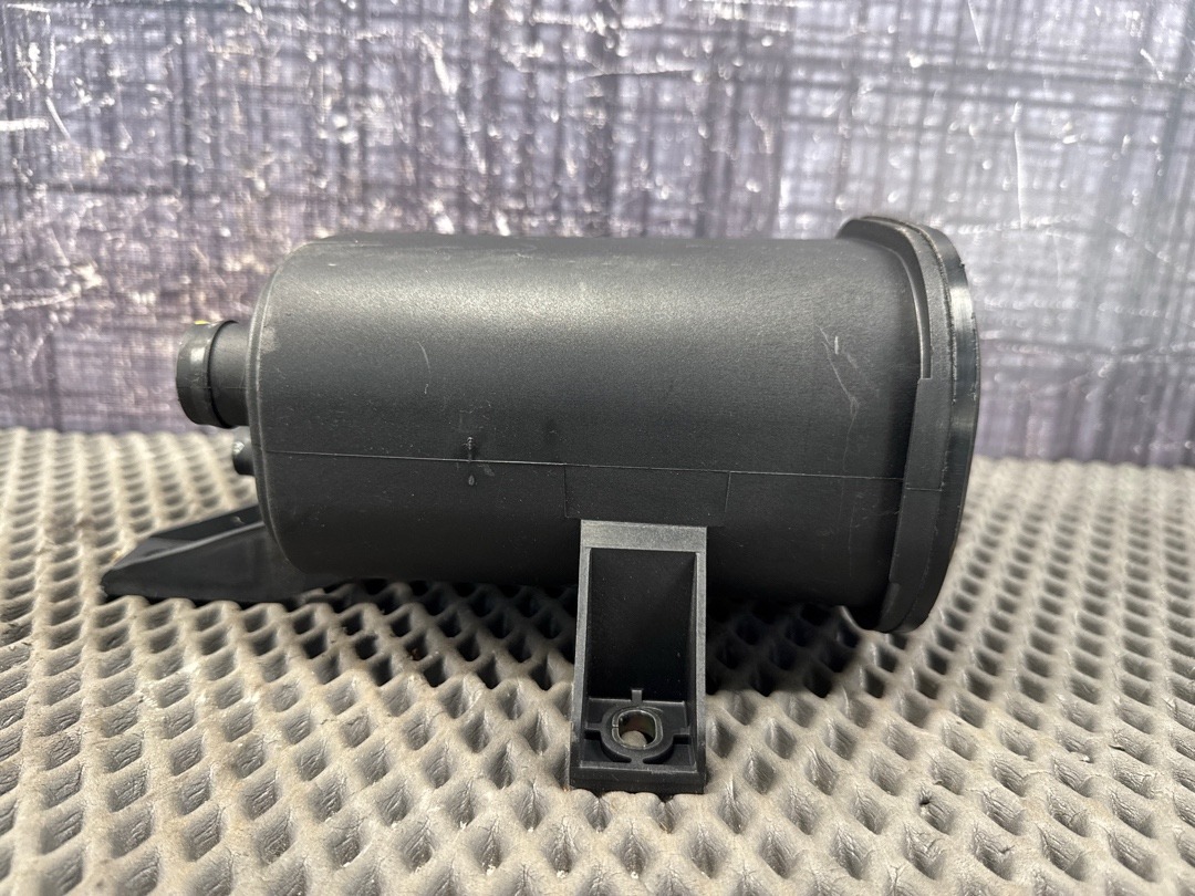 Адсорбер (фильтр паров топлива), 1960 рублей, Красноярск