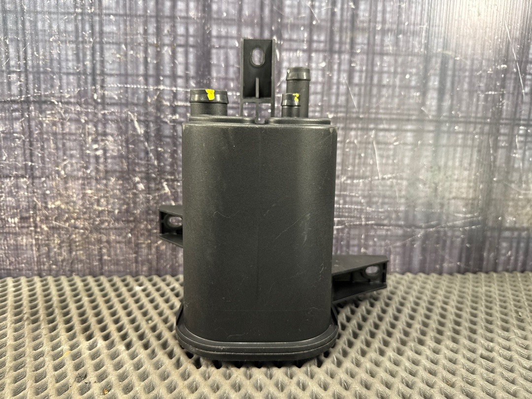 Адсорбер (фильтр паров топлива), 1960 рублей, Красноярск