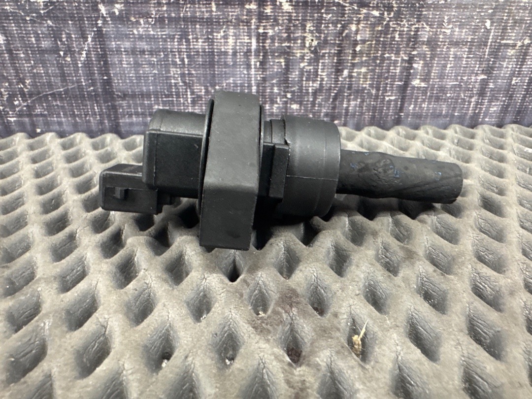 Клапан вентиляции топливного бака, 1760 рублей, Красноярск