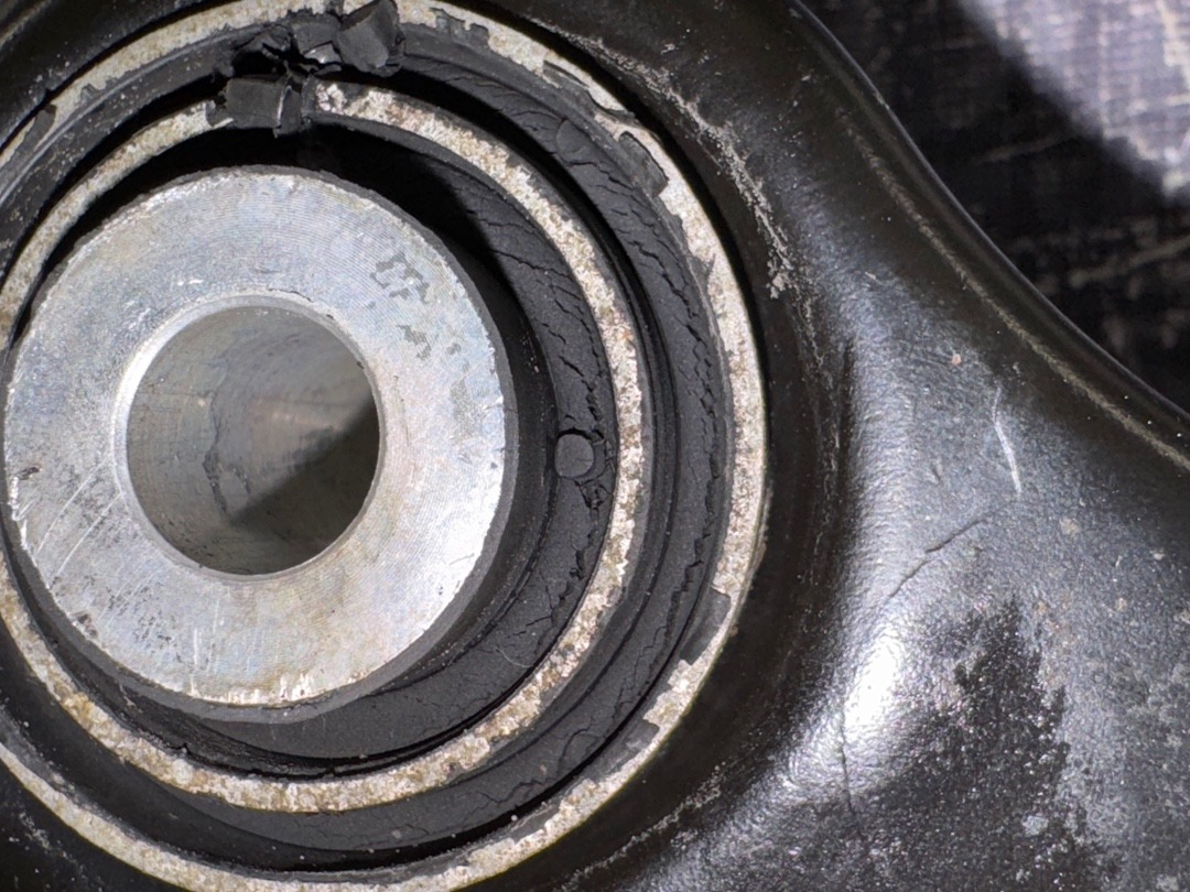 Рычаг подвески, 3070 рублей, Красноярск