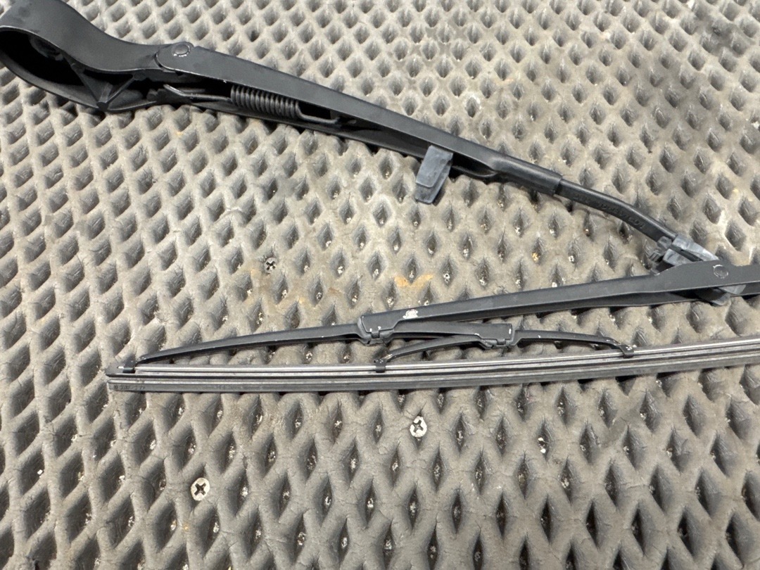 Дворник, 2060 рублей, Красноярск