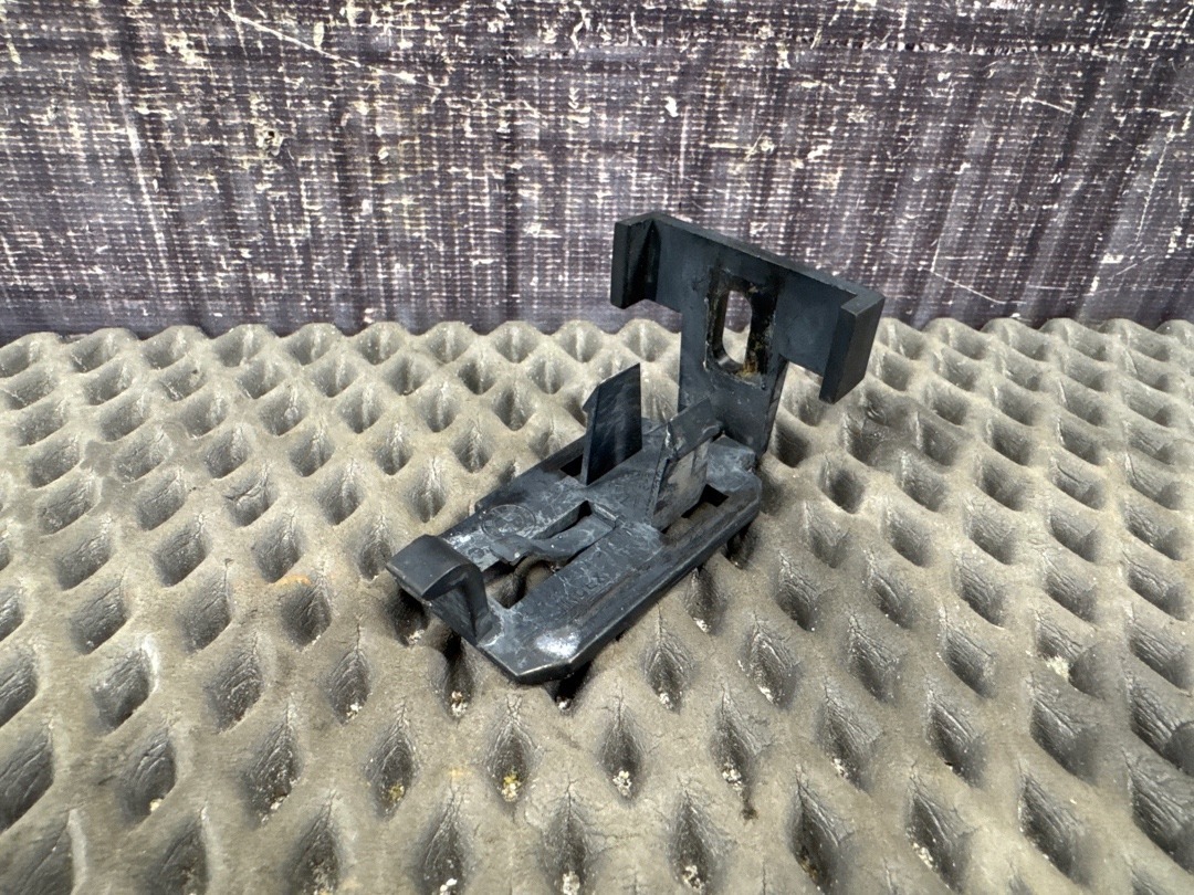 Крепление бампера, 2320 рублей, Красноярск