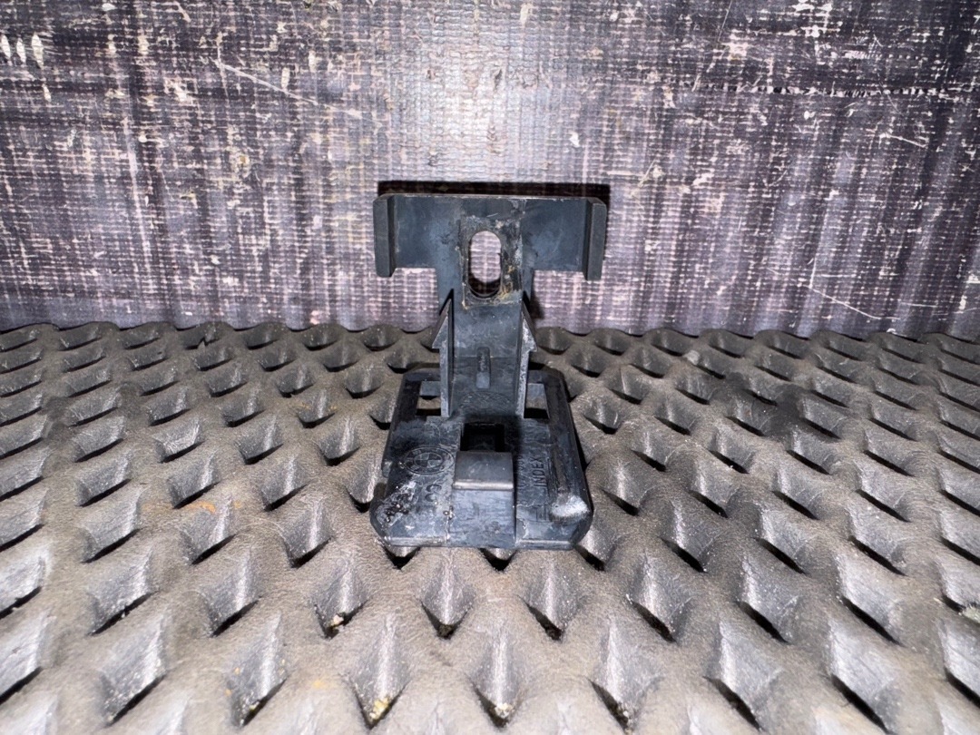 Крепление бампера, 2320 рублей, Красноярск