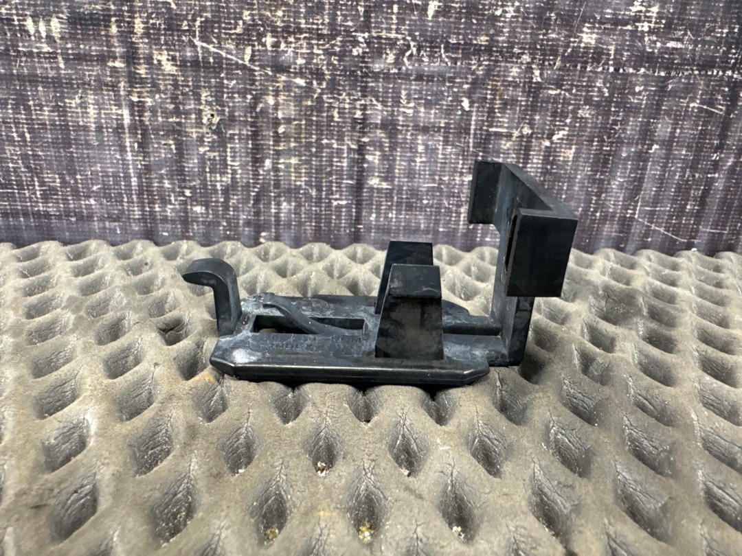 Крепление бампера, 2320 рублей, Красноярск