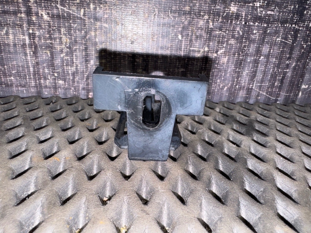 Крепление бампера, 2320 рублей, Красноярск