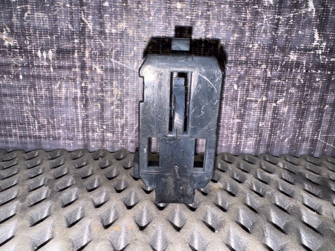 Крепление бампера, 2320 рублей, Красноярск