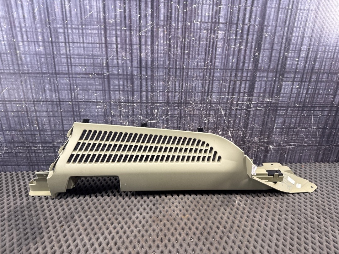 Направляющая шторки багажника, 1320 рублей, Красноярск