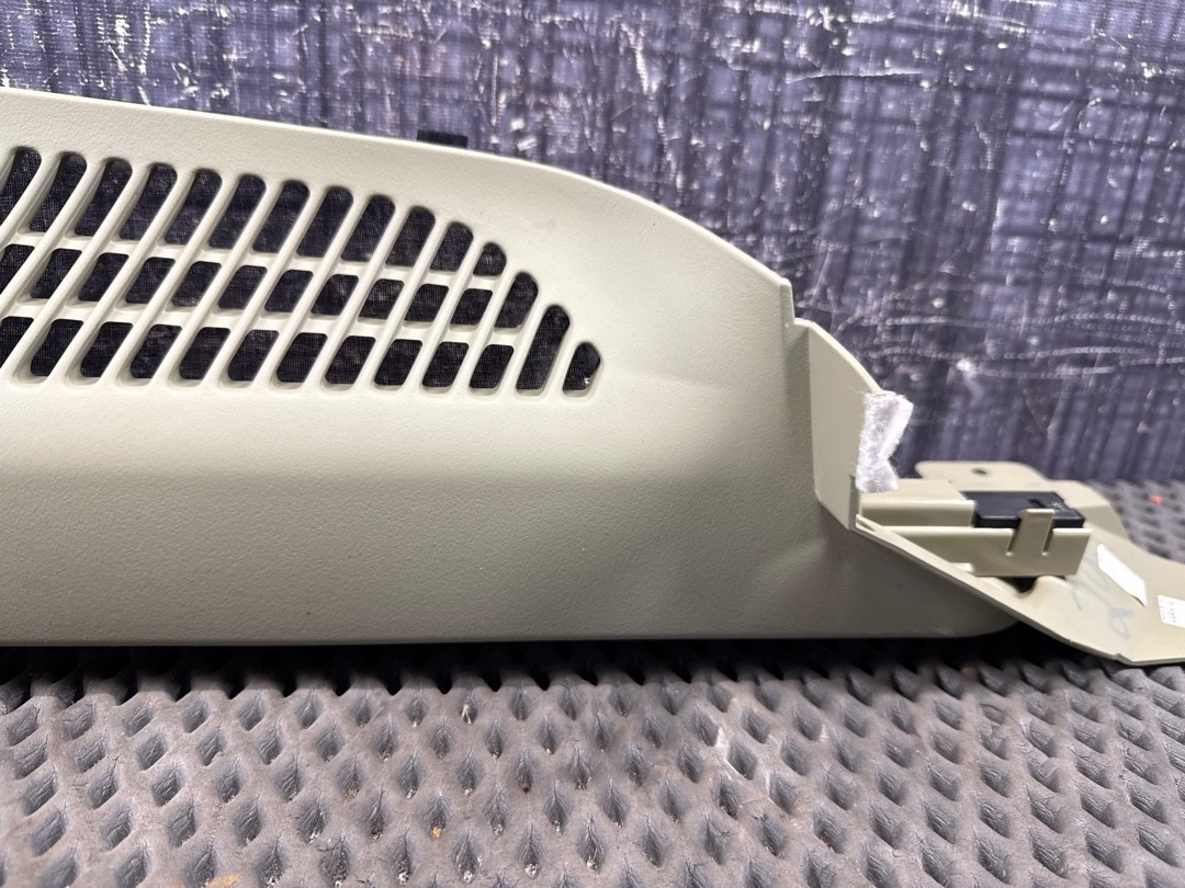 Направляющая шторки багажника, 1320 рублей, Красноярск