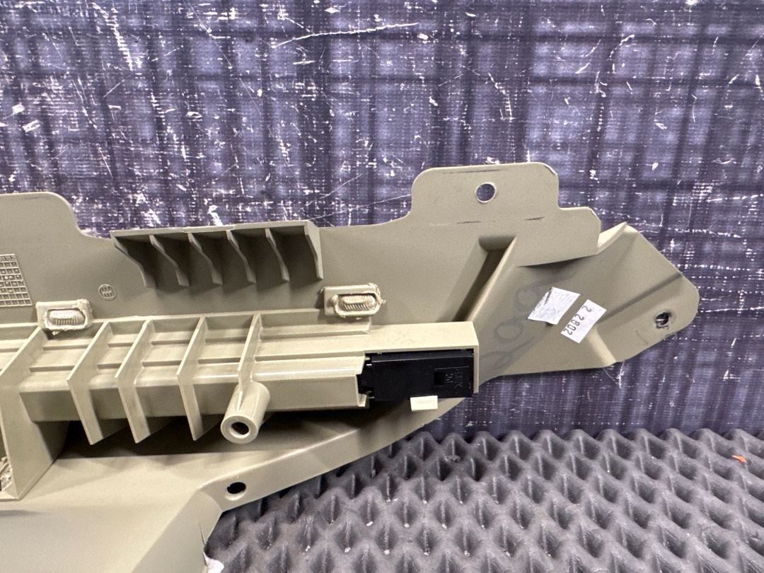 Направляющая шторки багажника, 1320 рублей, Красноярск