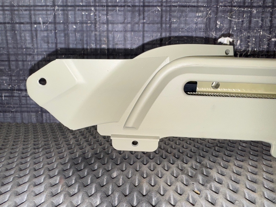 Направляющая шторки багажника, 1320 рублей, Красноярск