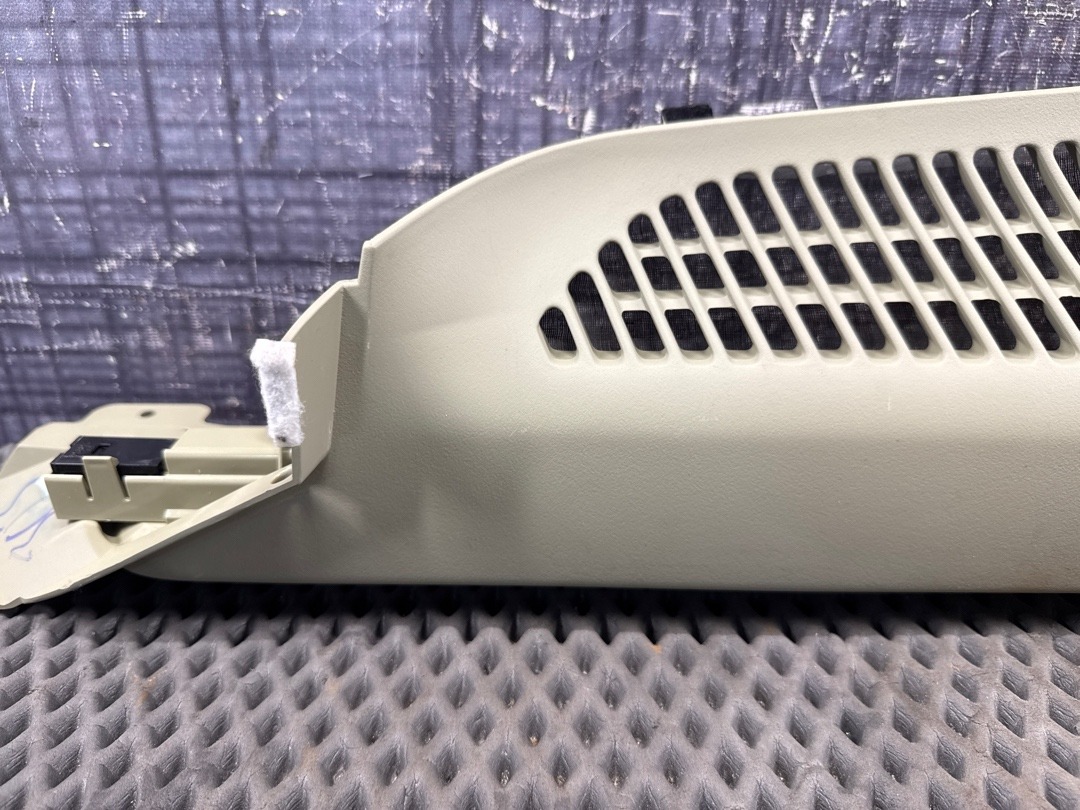 Направляющая шторки багажника, 1320 рублей, Красноярск