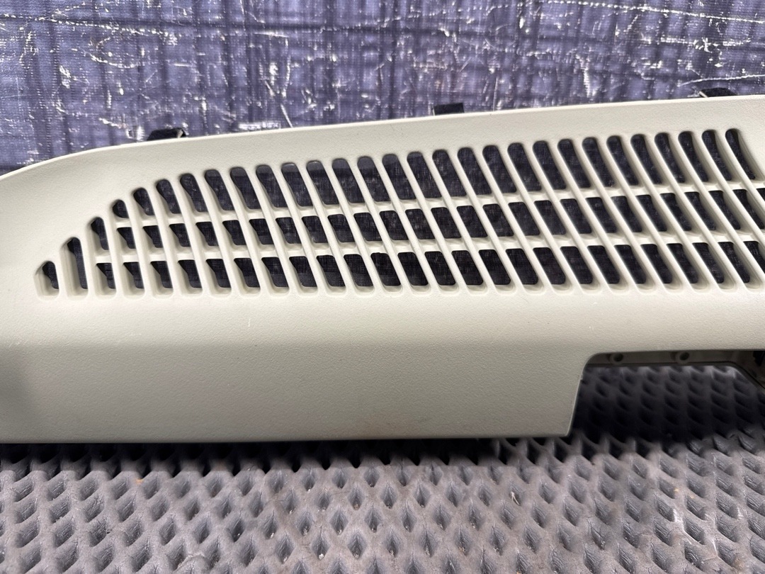 Направляющая шторки багажника, 1320 рублей, Красноярск