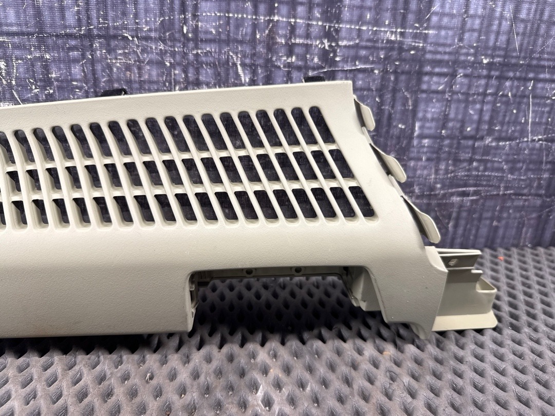 Направляющая шторки багажника, 1320 рублей, Красноярск