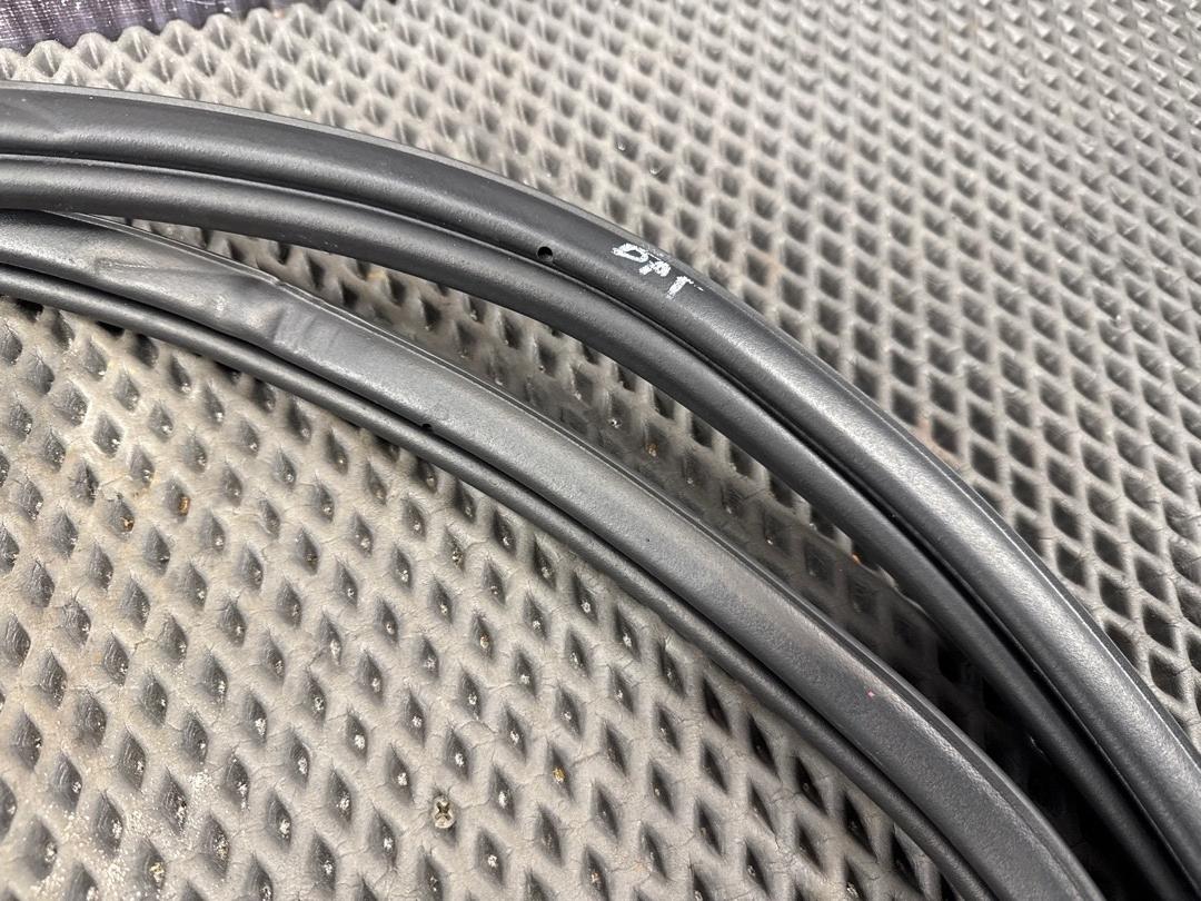 Уплотнитель крышки багажника, 1430 рублей, Красноярск