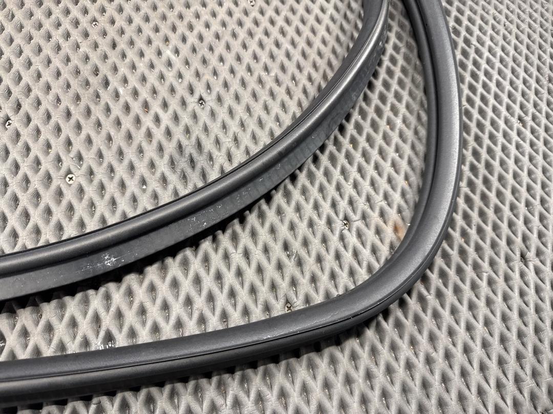 Уплотнитель крышки багажника, 1430 рублей, Красноярск