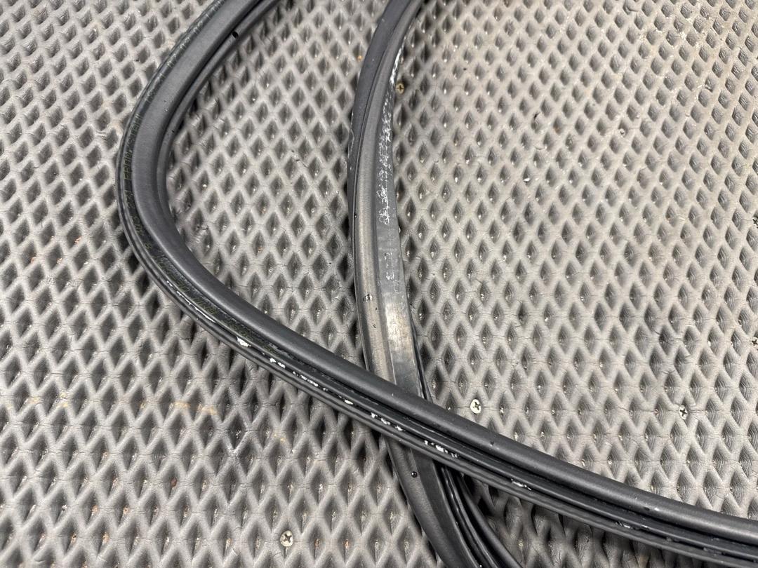 Уплотнитель крышки багажника, 1430 рублей, Красноярск