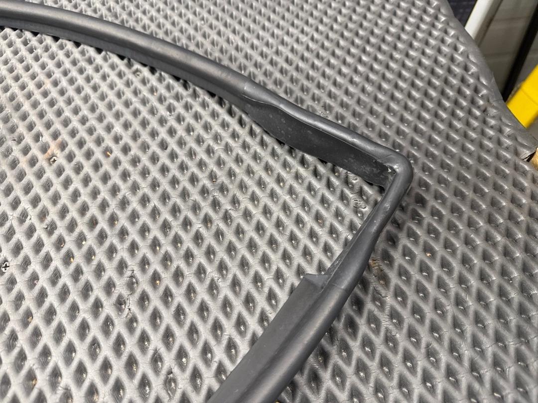 Подкапотный уплотнитель, 1310 рублей, Красноярск