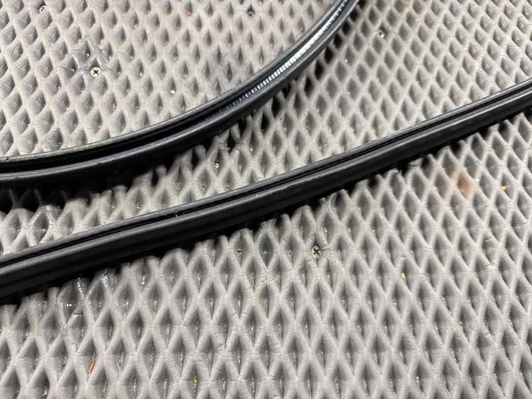 Подкапотный уплотнитель, 1310 рублей, Красноярск