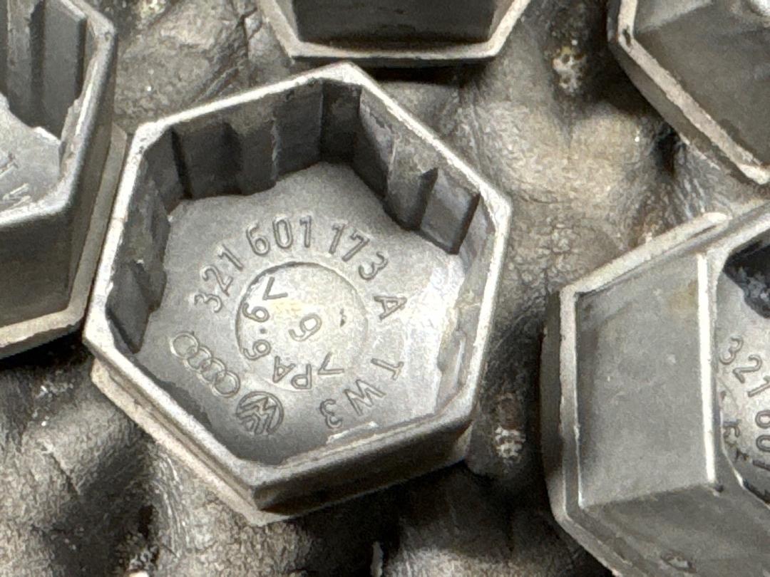 Комплект колесных болтов, 3340 рублей, Красноярск