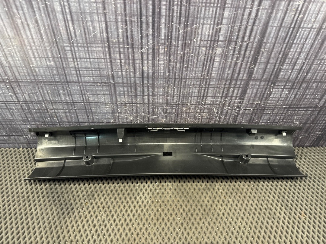 Пластик багажника, 1980 рублей, Красноярск