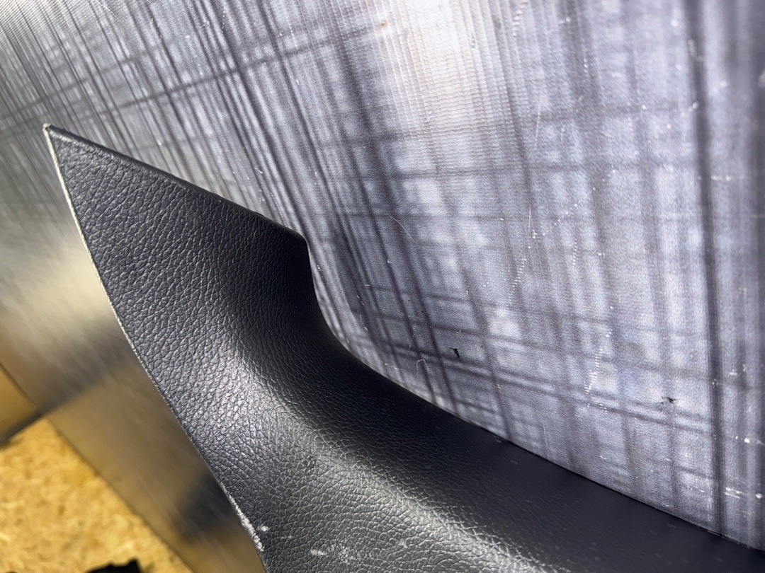 Обшивка крышки багажника, 1680 рублей, Красноярск