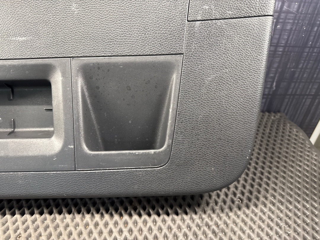 Обшивка крышки багажника, 1680 рублей, Красноярск