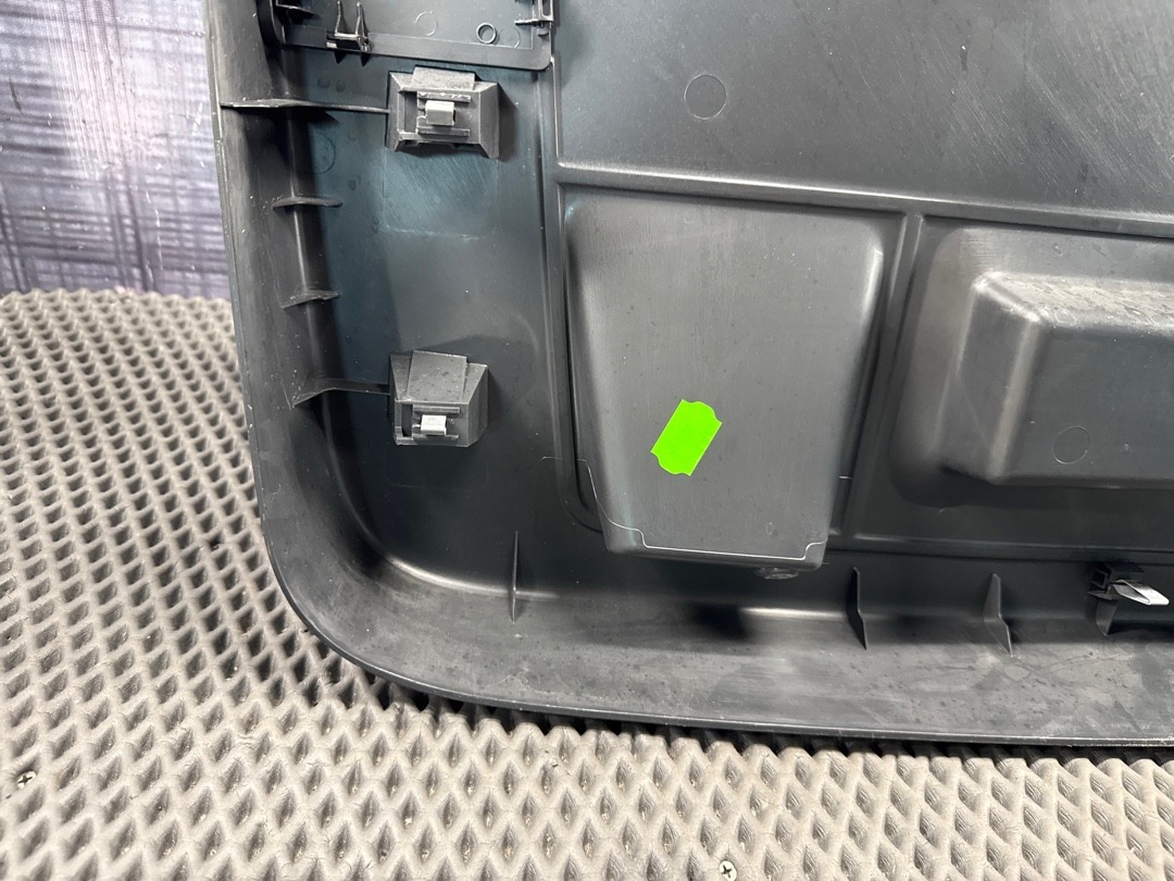 Обшивка крышки багажника, 1680 рублей, Красноярск