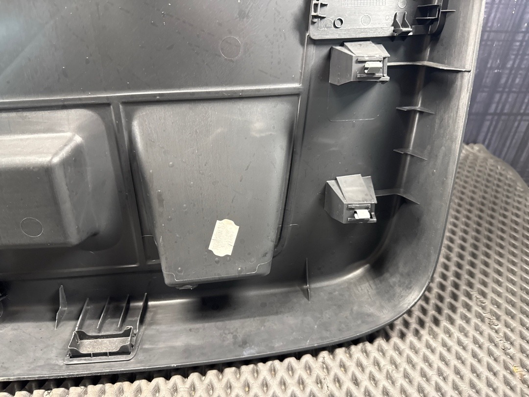 Обшивка крышки багажника, 1680 рублей, Красноярск