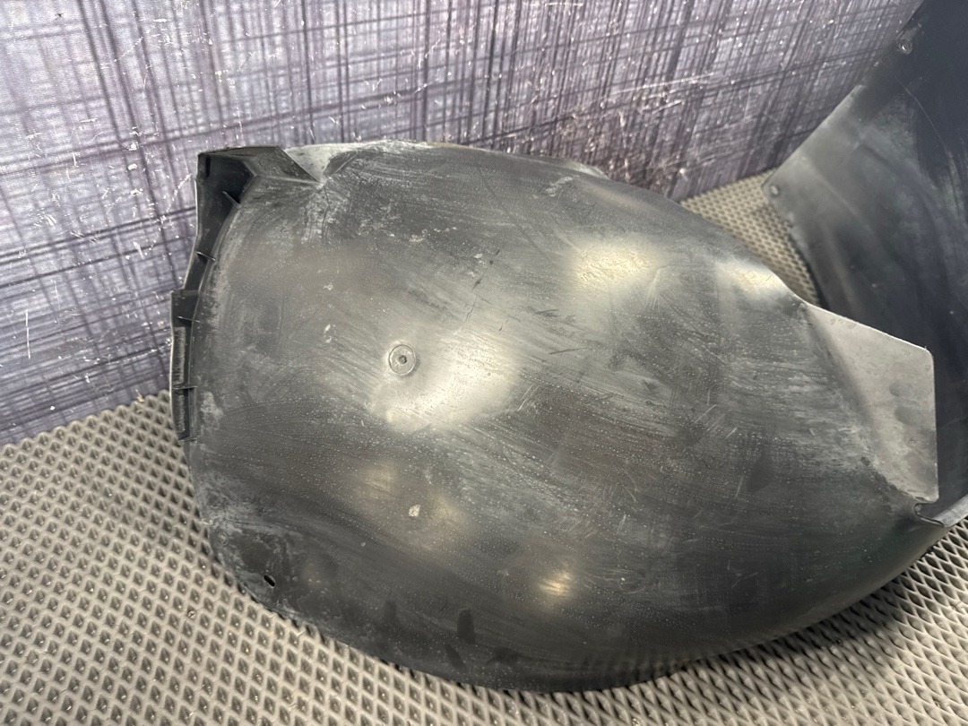 Подкрылок, 4060 рублей, Красноярск