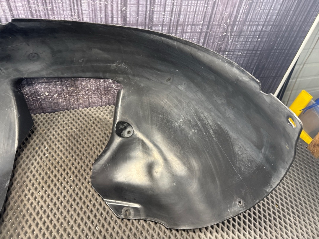 Подкрылок, 4060 рублей, Красноярск