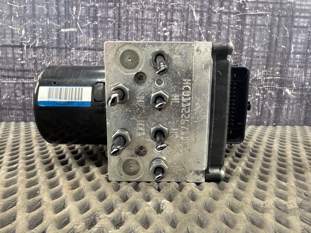 Блок ABS, 8210 рублей, Красноярск