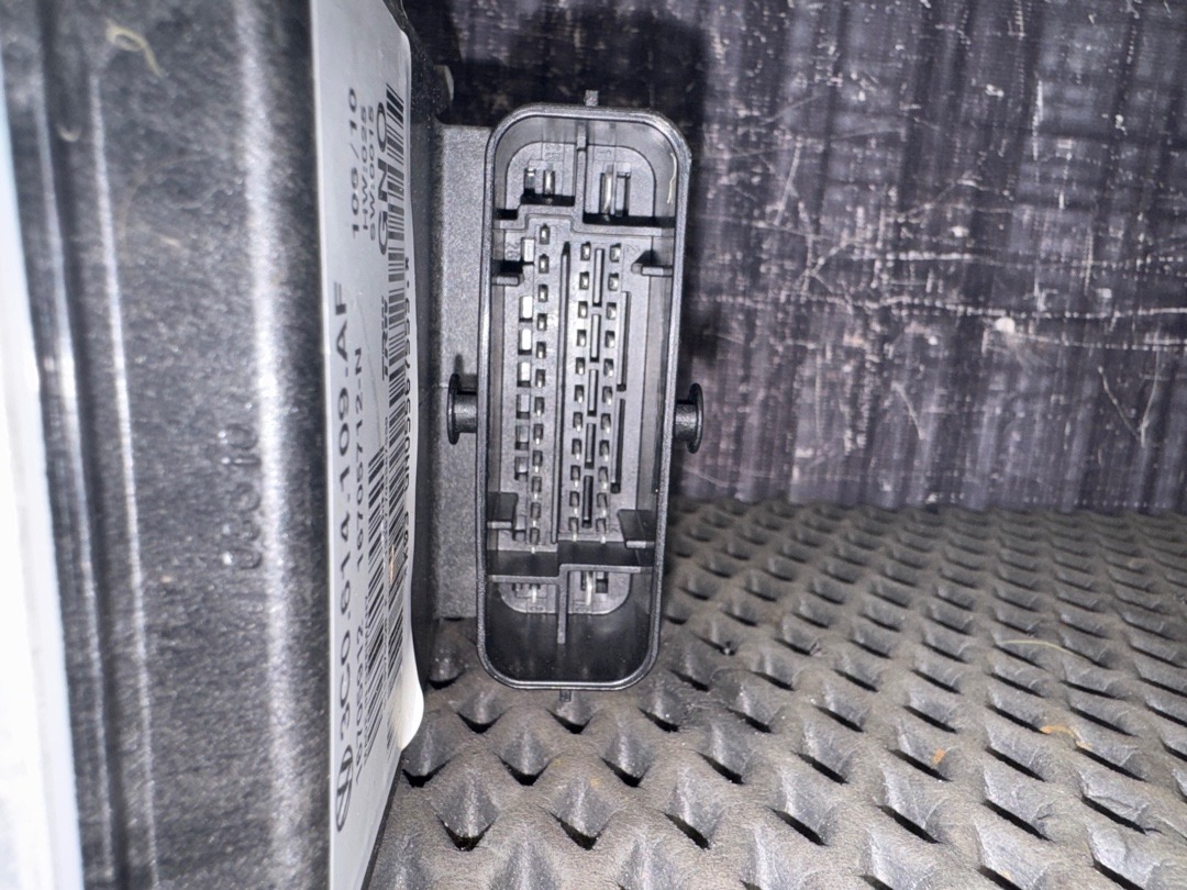 Блок ABS, 8210 рублей, Красноярск