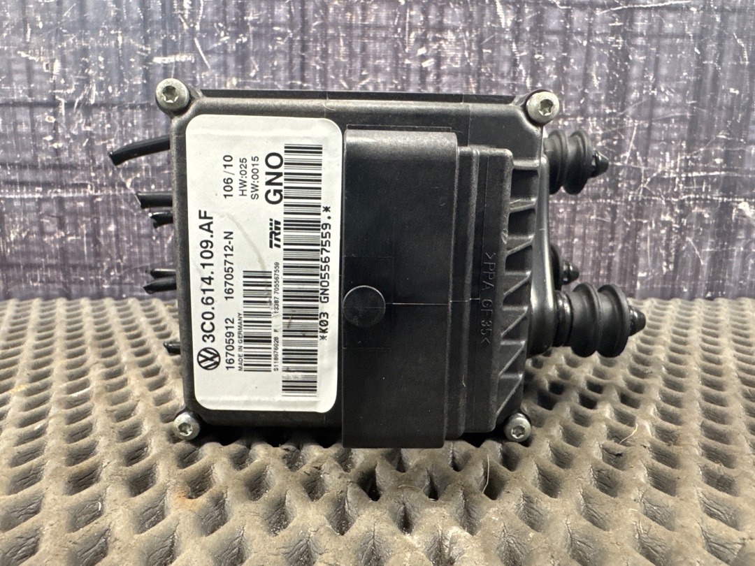 Блок ABS, 8210 рублей, Красноярск