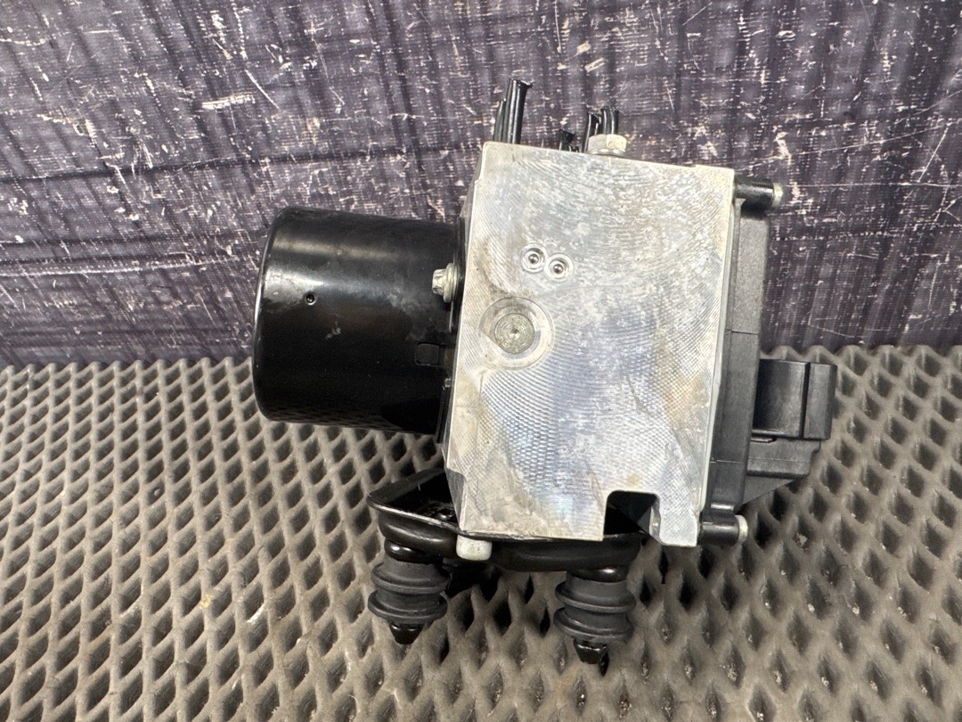 Блок ABS, 8210 рублей, Красноярск