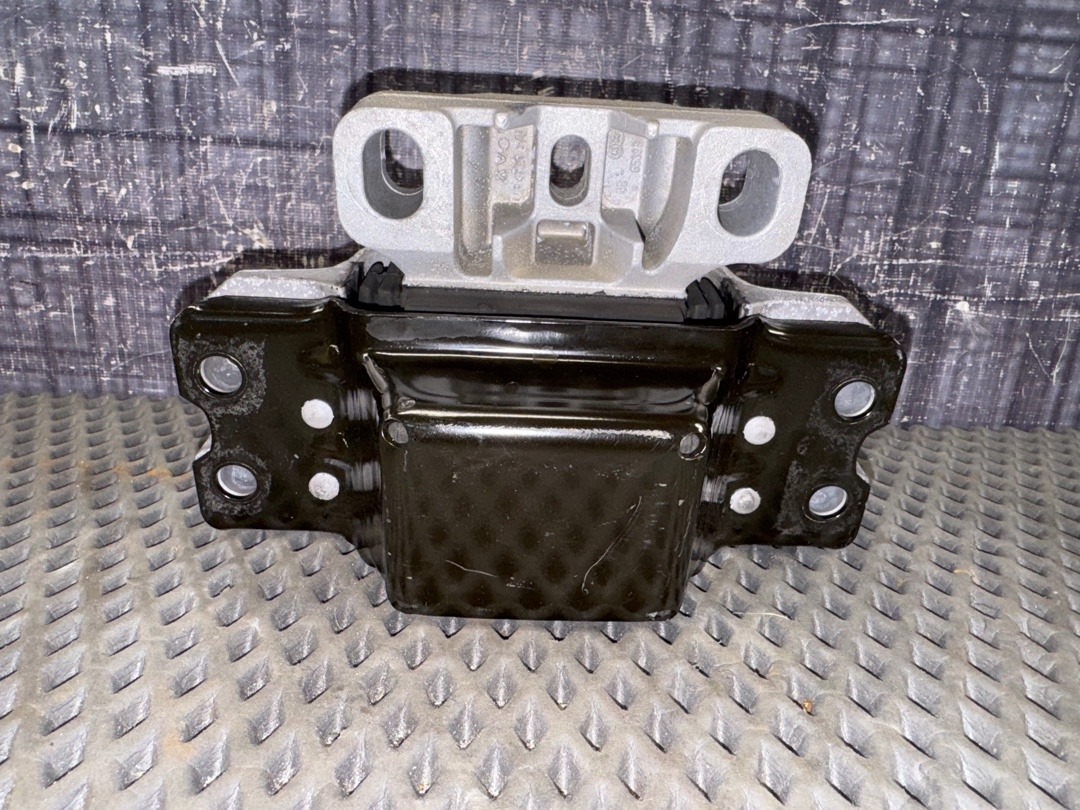 Подушка КПП, 3940 рублей, Красноярск