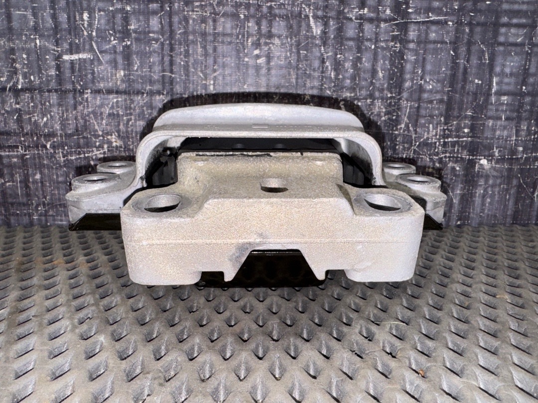 Подушка КПП, 3940 рублей, Красноярск