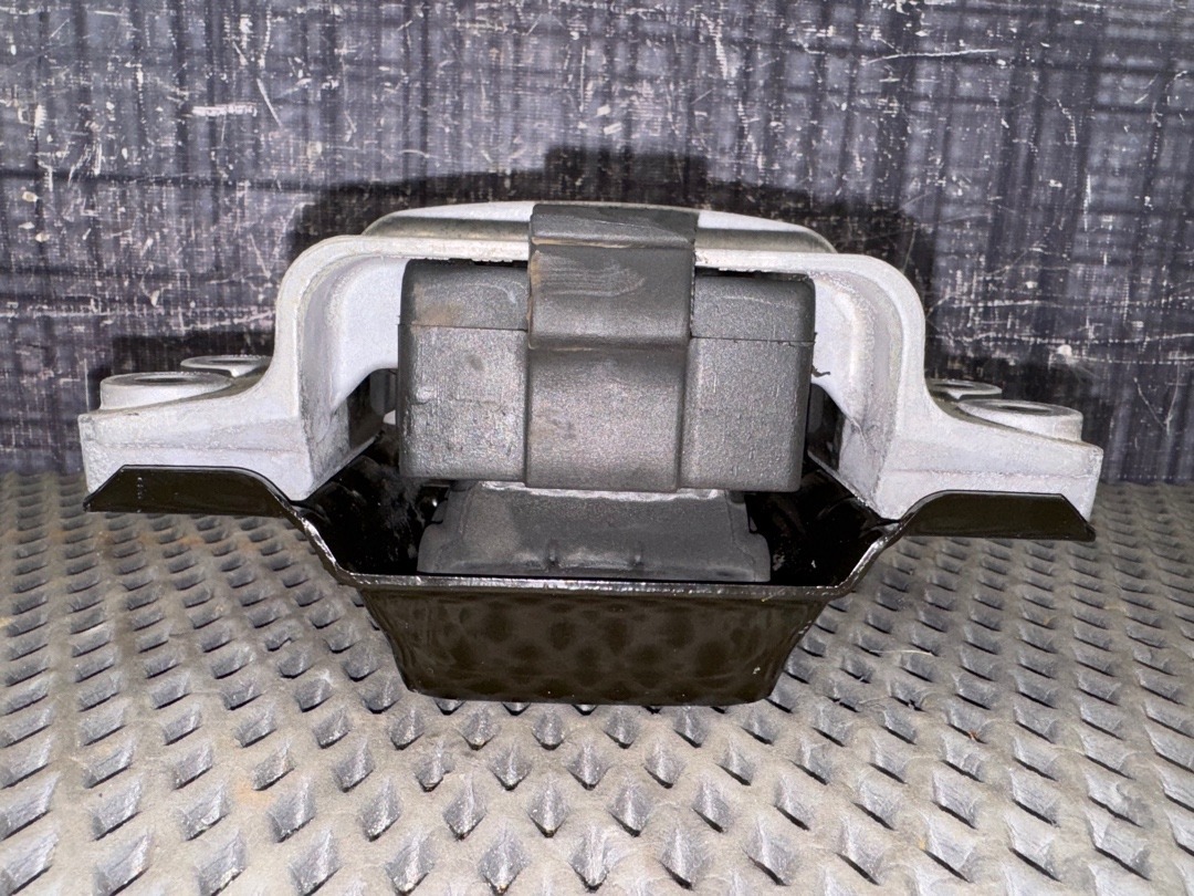 Подушка КПП, 3940 рублей, Красноярск